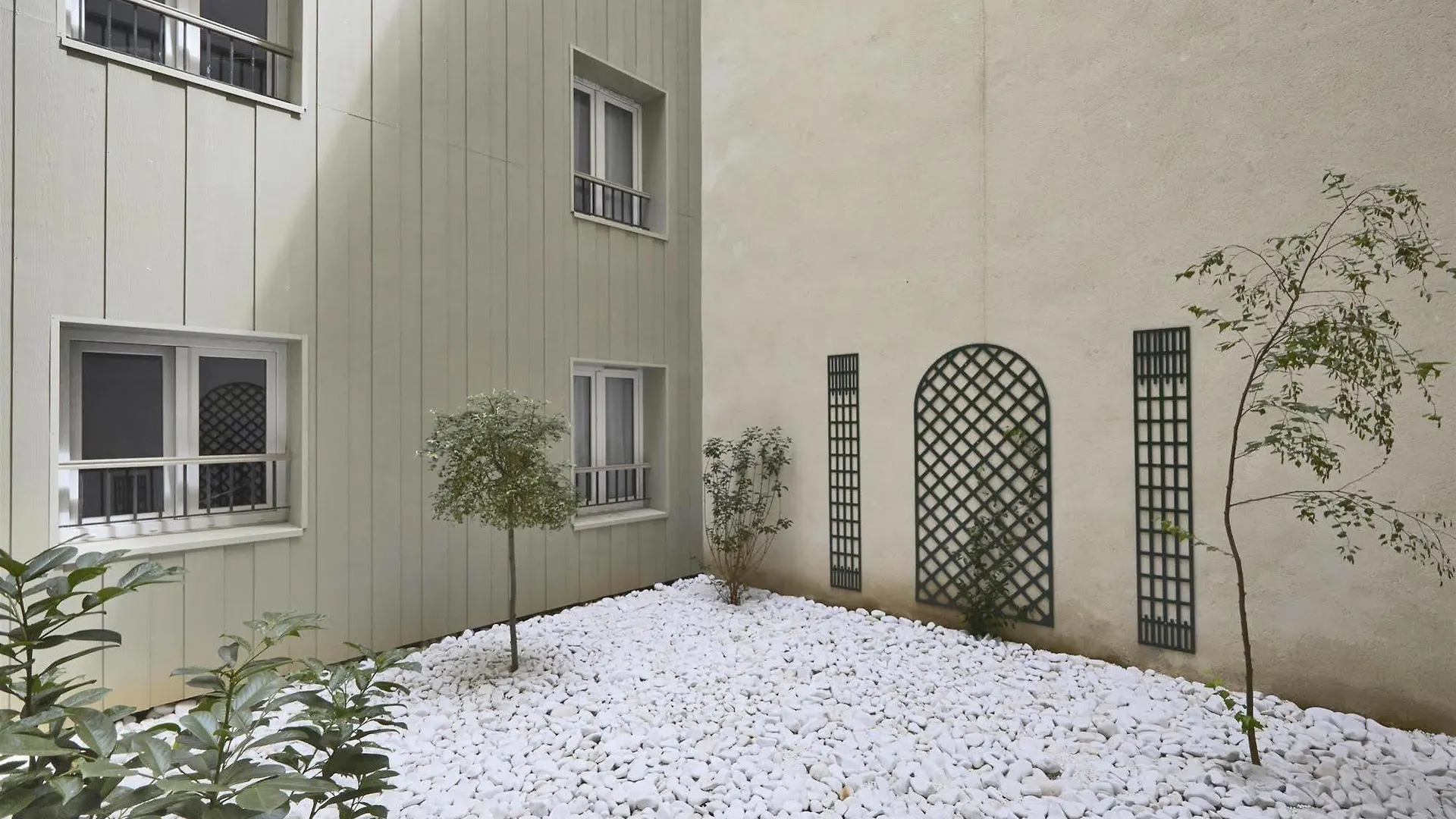 Hotel Kyriad Paris 18 - Porte De Clignancourt - Montmartre